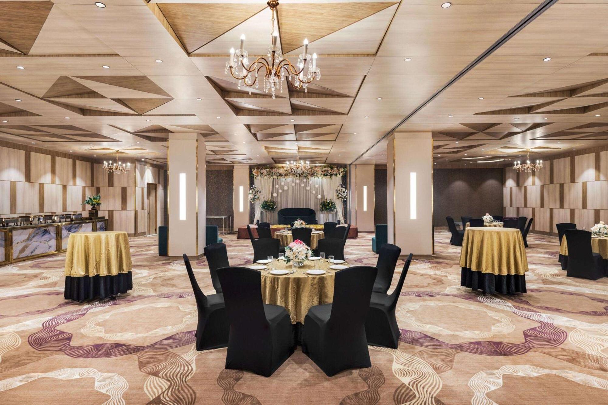 Wyndham Garden Sonipat Murthal Esterno foto
